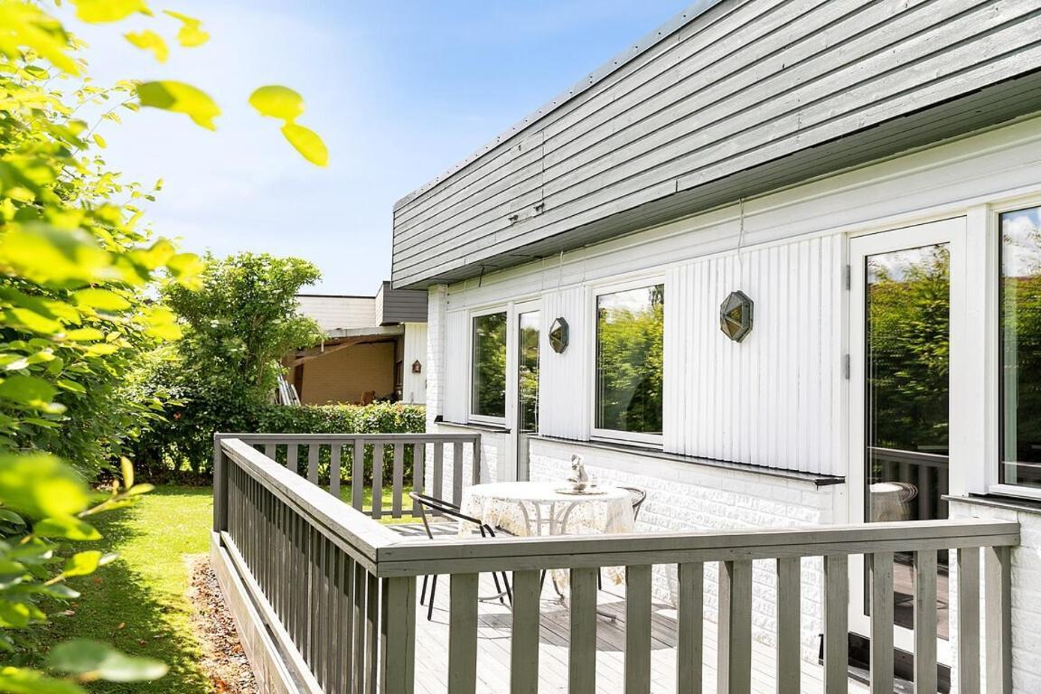 Villa Naera Varberg Och Ullared Exterior photo